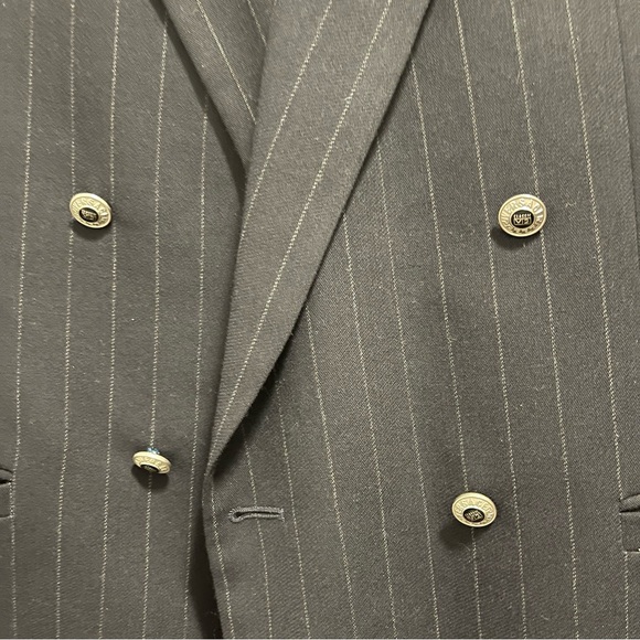 Versace Classic V2 pinstriped 
double-breasted, wool two-piece suit size 52 - Picture 5 of 7